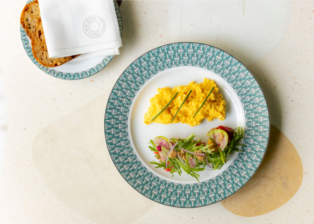 desayuno-blue-box-cafe - Petróleo y Energía Lujo gastronómico; https://blueboxcafemexicocity.com/