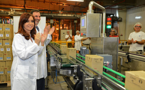 46907_2542013_cristina-unilever - Petróleo y Energía