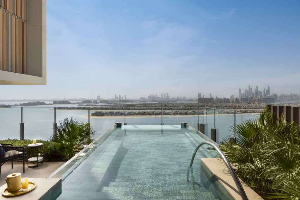 Atlantis The Royal sky pool villa suite - Petróleo y Energía